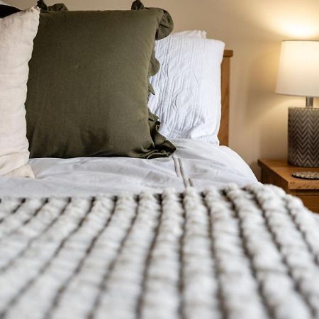 Shottery Clifford Chambers - Cosy 2 Bedroom Cottage! מראה חיצוני תמונה