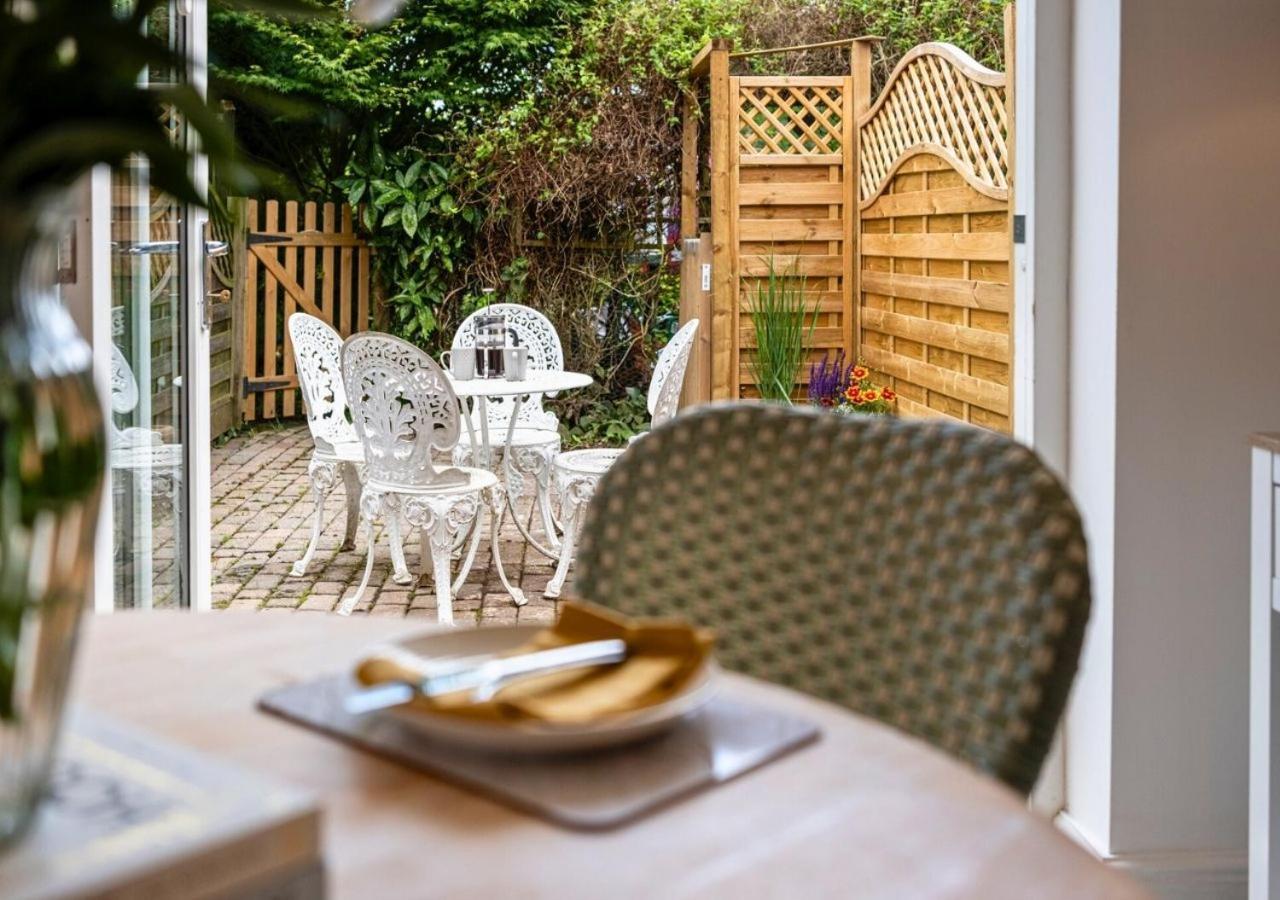Shottery Clifford Chambers - Cosy 2 Bedroom Cottage! מראה חיצוני תמונה